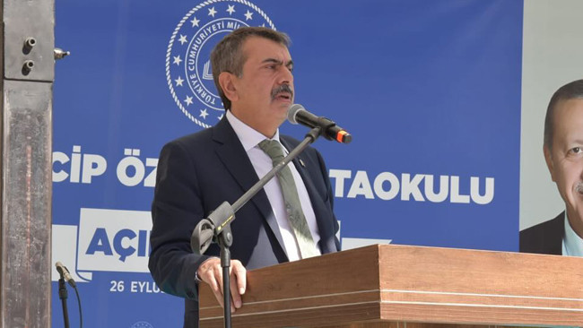 Milli Eğitim Bakanı Tekin Deprem Bölgesindeki Derslik Sayısını Yüzde 16 Artırdıklarını Açıkladı