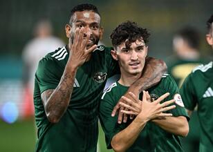 Berat Luş Dört Golle Yıldızlaştı Esenler Erokspor İstanbulspor’u Ezici Bir Skorla Mağlup Etti