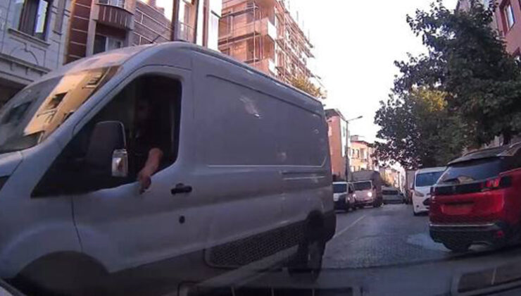 İstanbul’da Ters Yön İhlali Sonrası Minibüs Sürücüsüne Ağır Para Cezası Uygulandı