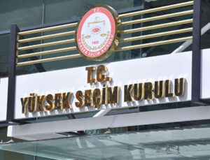 CHP İstanbul Olağanüstü Kongresi YSK Masasında Yargı Kararı Bekliyor