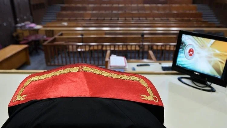 On İki Gazeteci Toplantı Ve Gösteri Yürüyüşleri Kanunu Davasından Beraat Etti