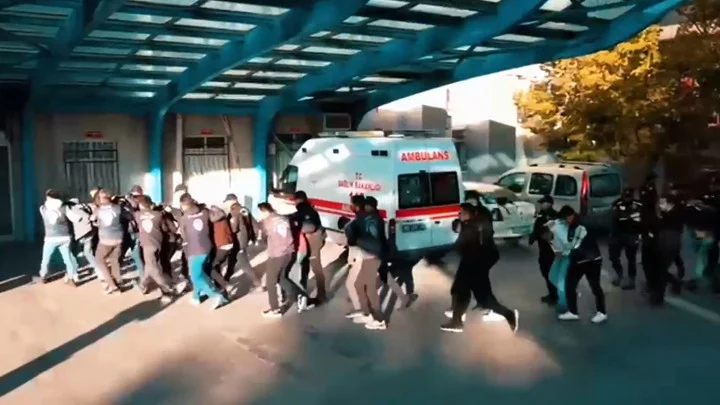 Medyum Dolandırıcılığı Operasyonunda 491 Bin 200 Lira Vurgun Yapan 11 Kişi Tutuklandı