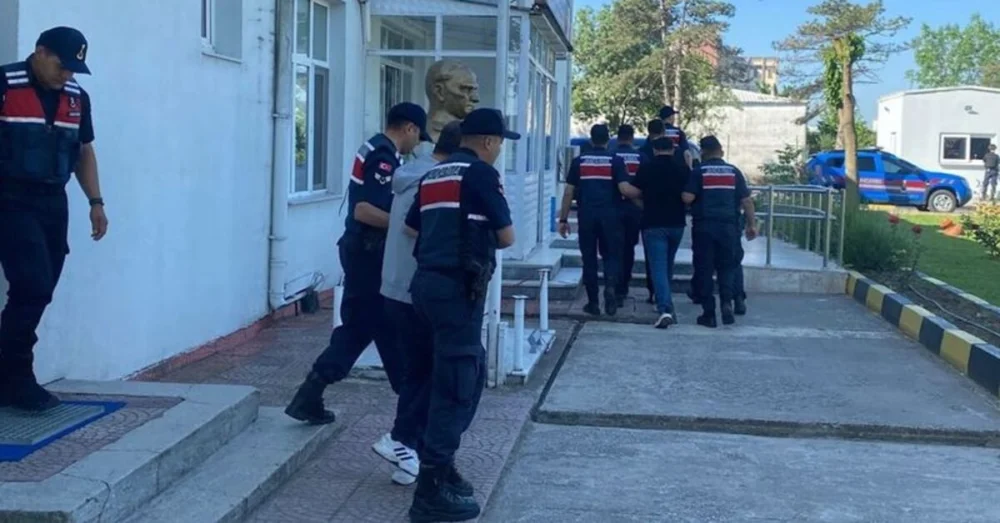 Tekirdağ Merkezli Dört İlde Nitelikli Hırsızlık Operasyonunda 14 Zanlı Yakalandı