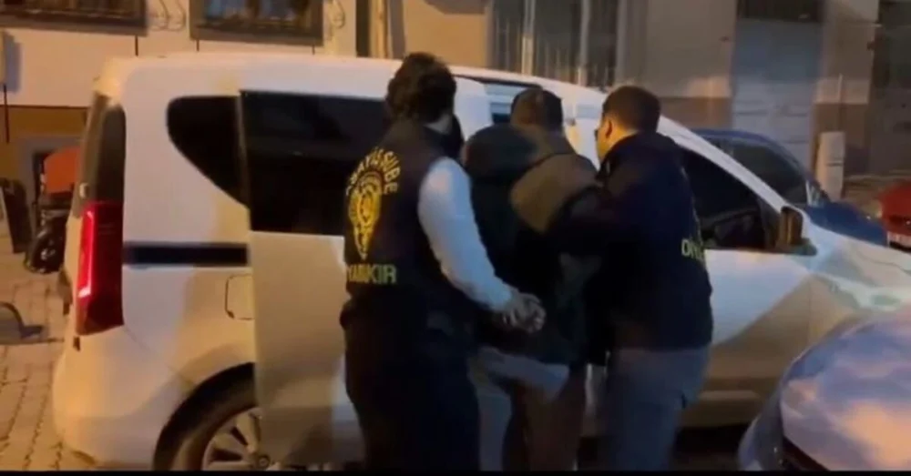 5 İlde ‘Hipnoz’ Operasyonuyla 9 Telefon Dolandırıcısı Tutuklandı