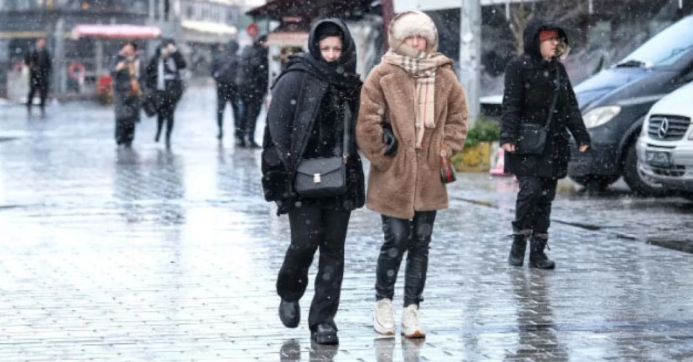 Meteoroloji’den 5 Kent İçin Kar Ve Yağmur Alarmı Yurt Genelinde Sağanak Ve Kar Yağışları Bekleniyor