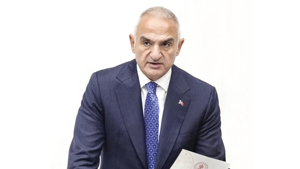 Kültür Ve Turizm Bakanı Ersoy 2025 Yılı Turizm Geliri Hedefinin 64 Milyar Dolar Olduğunu Açıkladı