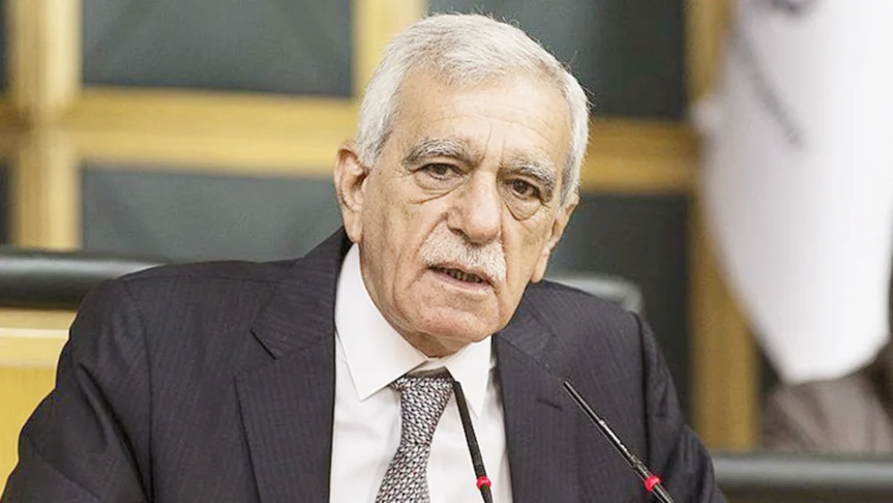 Ahmet Türk Örgüt Propagandası Suçlamasıyla Yargılandığı Davadan Beraat Etti