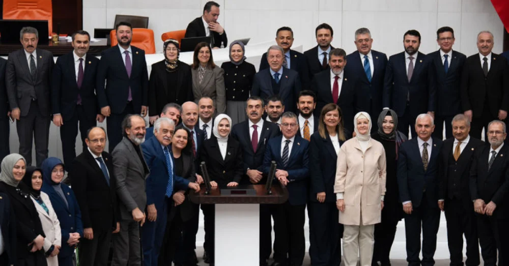 Bakanlık Bütçeleri Kabul Edilirken Nüfus Politikaları Ve Eğitimdeki İddialar Gündeme Damgasını Vurdu