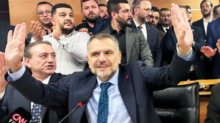 Ak Parti Bayrampaşa Belediye Başkan Vekilliği Seçimini Kazanarak Yönetimi Devraldı