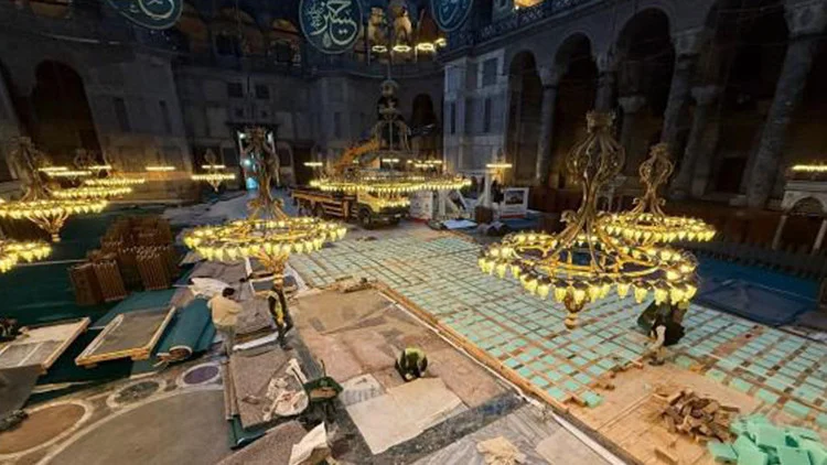 Ayasofya’da Kapsamlı Restorasyon Çalışmaları Yapının Gelecek Nesillere Aktarılmasını Güvence Altına Alıyor