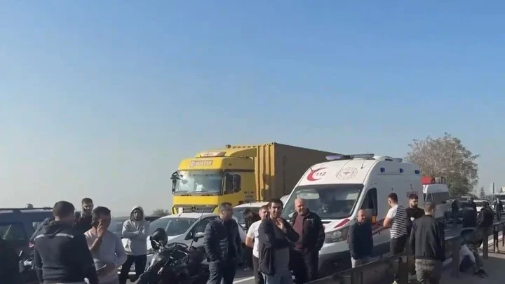 Anadolu Otoyolu’nda Büyük Zincirleme Kaza Ankara Yönünü Trafiğe Kapattı