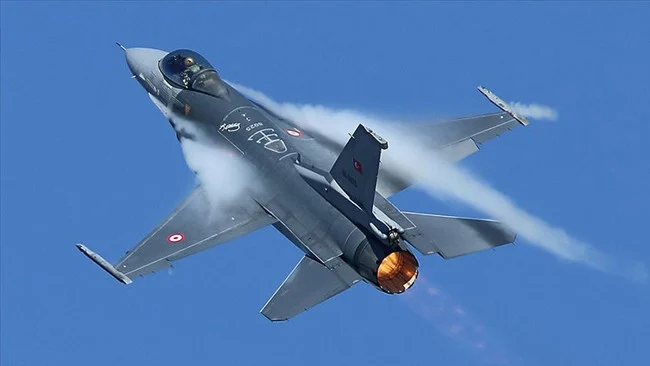Ankara Valiliği F-16 Uçuşları Nedeniyle Yüksek Ses Uyarısı Yaptı