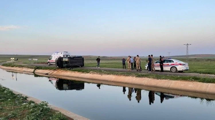 Antalya Muratpaşa’da Sulama Kanalına Düşen Otomobilde Bir Kişi Hayatını Kaybetti