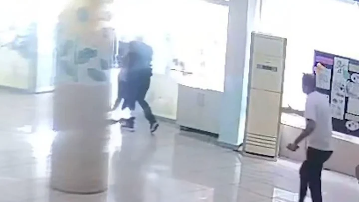 Alanya’da Öğretmene Saldıran Veli Adli Mercilerce Tutuklandı