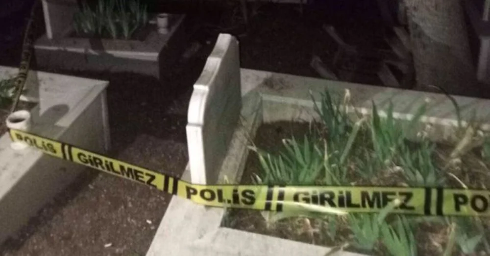 Yalova’da Kayıp Armatör Babasının Mezarı Başında Ölü Bulundu