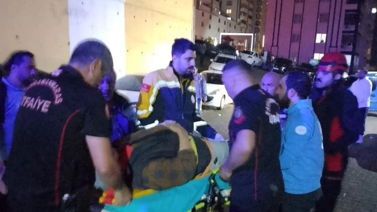 Kuzey Çevre Yolu’nda Korkunç Kaza 9 Katlı Asansör Faciasında 5 Kişi Yaralandı