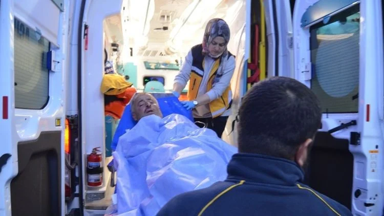 Aksaray’da Beş Kişilik Saldırıda İlyas Çar 11 Yerinden Bıçaklandı