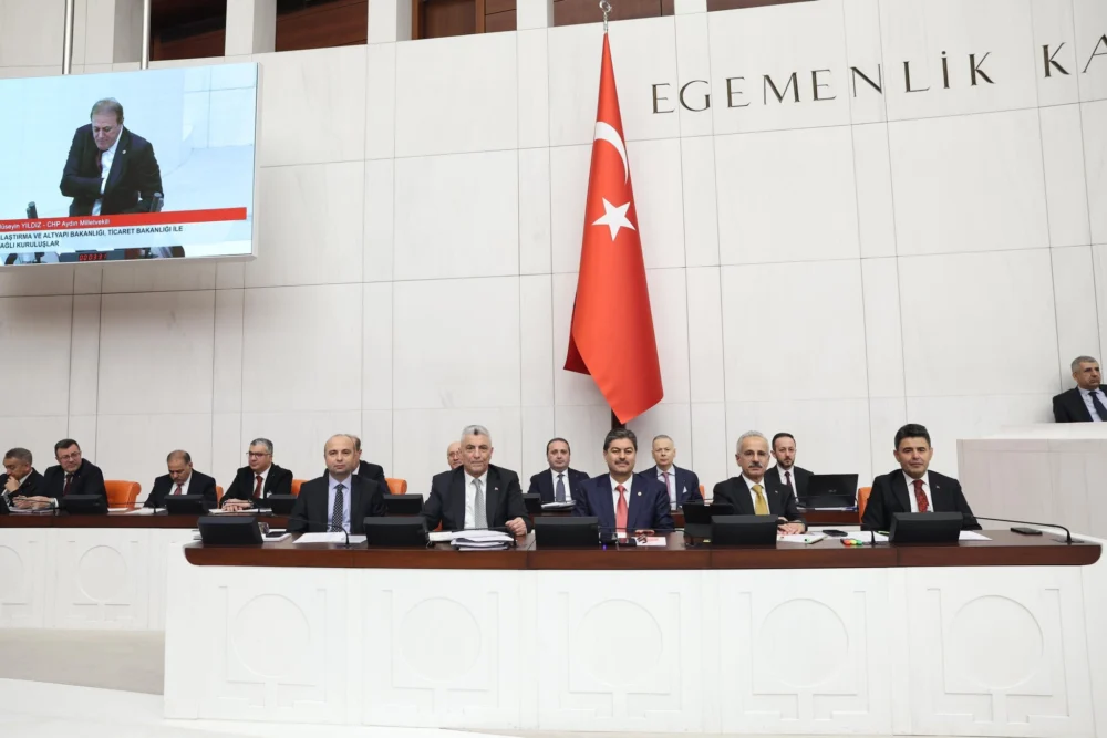 Bakan Bolat 2026 Yılı Mal İhracatı Hedefinin 280 Milyar Doların Üzerine Çıkarılacağını Duyurdu