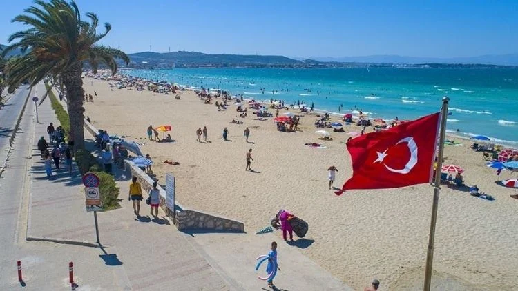 Bakan Ersoy Türkiye 9 Ayda 50 Milyar Dolar Turizm Geliri Elde Etti