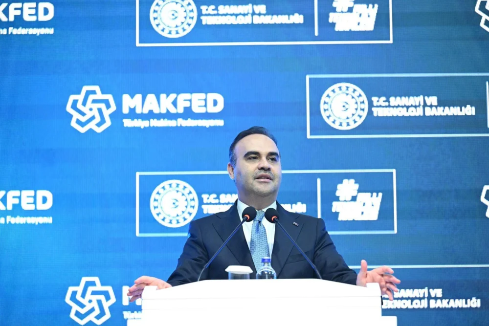 Bakan Kacır Türkiye Makine İhracatının 28 Milyar Doları Aştığını Duyurdu