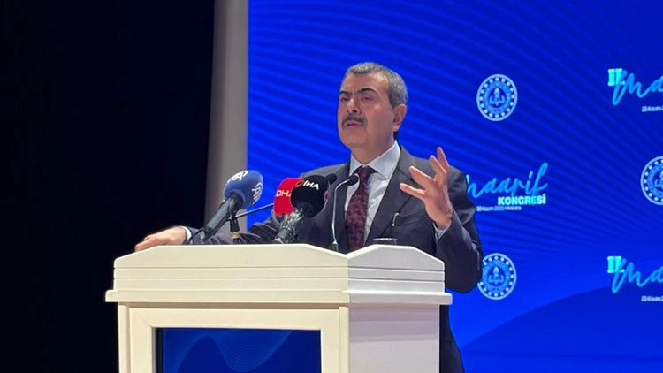 Milli Eğitim Bakanı Tekin Müfredatın Değişen Dünya Koşullarına Uygun İki Temel Parametreyle Revize Edildiğini Açıkladı