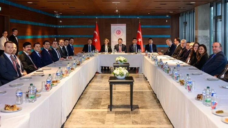 Bakan Tunç Avrupa Konseyi Daimi Temsilciliği Ziyaretinde Adaletin Evrensel İlkelerini Vurguladı