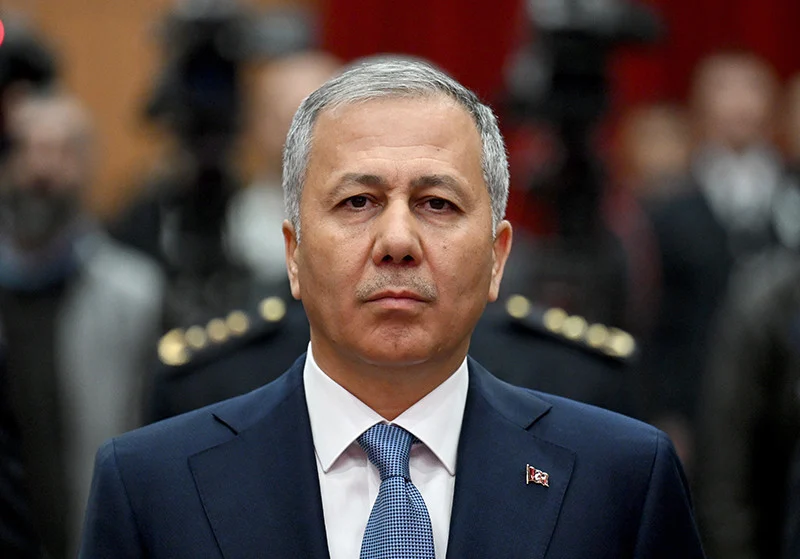 Ülke Genelinde Düzensiz Göçmen Operasyonlarında 687 Kişi Yakalandı 29 Organizatör Gözaltına Alındı