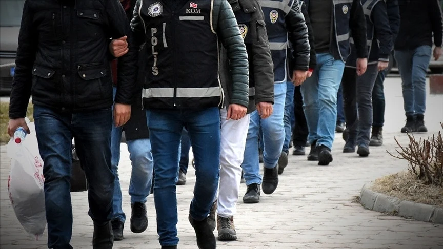 FETÖ’ye Yönelik 27 İlde Gerçekleştirilen Operasyonlarda 71 Şüpheli Yakalandı