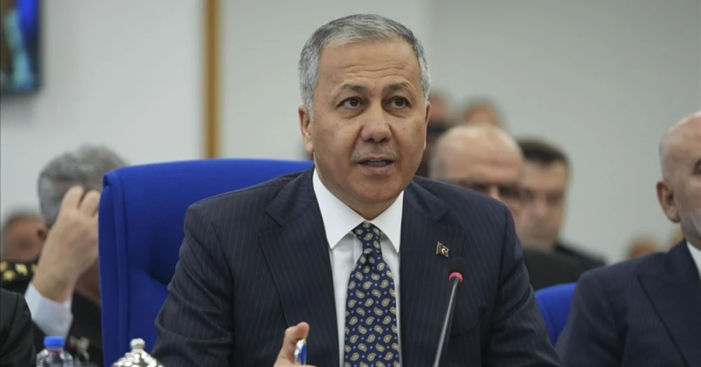 İçişleri Bakanı Yerlikaya Suça Sürüklenen Çocuk Cezalarının Yeniden Masaya Yatırılmasını İstedi