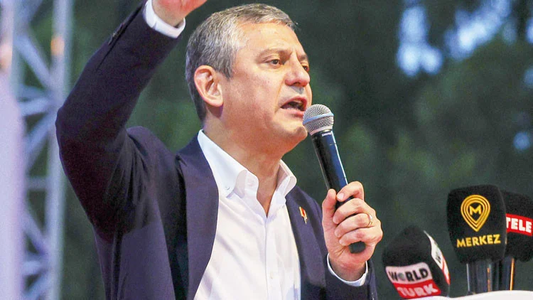 Özgür Özel Muğla’da Zeytinliklerin Madenciliğe Açılmasına Karşı Mücadele Çağrısı Yaptı