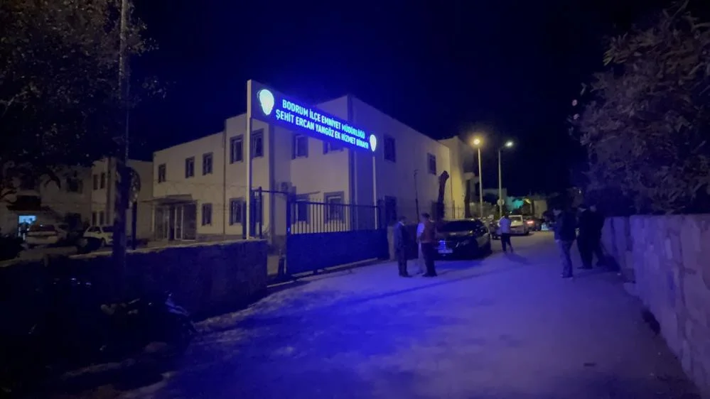 Bodrumda Chpli Meclis Uyesi Rusvet İddiasiyla Gozaltina Alindi