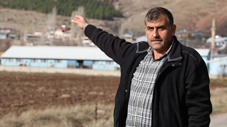 Sivas’ta İki Arkadaş Kıraç Arazide 3 Bin Ağaçlık Orman Yarattı