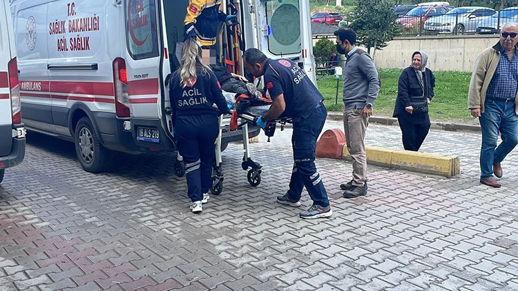Bursa Orhangazi’de 20 Öğrenci Gıda Zehirlenmesi Şüphesiyle Hastaneye Kaldırıldı