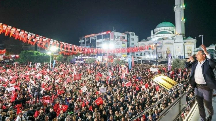 Esenyurt Belediye Başkanının Görevden Alınması Siyasi Uzlaşı Tartışmalarını Beraberinde Getirdi