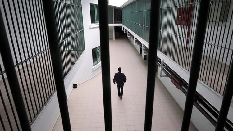 Sakarya Ferizli Cezaevi’nde Gıda Zehirlenmesi Şüphesiyle 123 Hükümlü Hastaneye Sevk Edildi