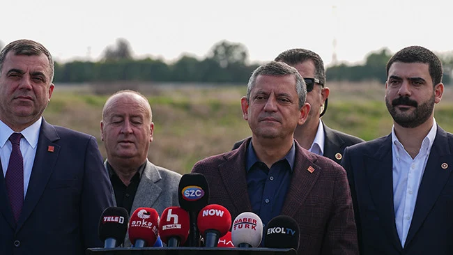 CHP Genel Başkanı Özel Marmara Cezaevinden Yargıya Seslendi Kanıtsız İddianameler Boş Tutuklamalar Haksız