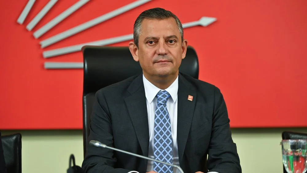 CHP Lideri Özelden Fenerbahçe Başkanvekili Salara Gözaltı Sonrası Destek Teması