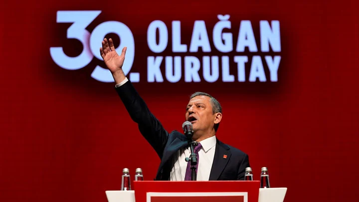 CHP Lideri Özel Partisinin Muhalefetteki Son Kurultayı Olduğunu Vurgulayarak İktidar Hedefini Açıkladı