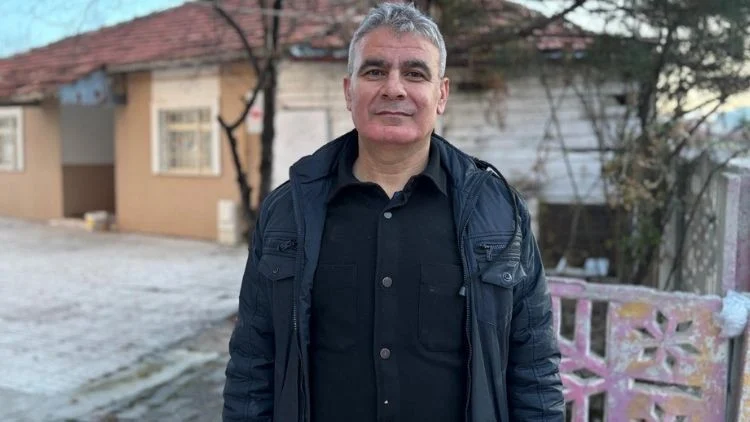 Çorum’da Gizemli Hayırsever Genç Çift Annesinin Hayrına 250 Bin Liralık Veresiye Borcu Ödedi