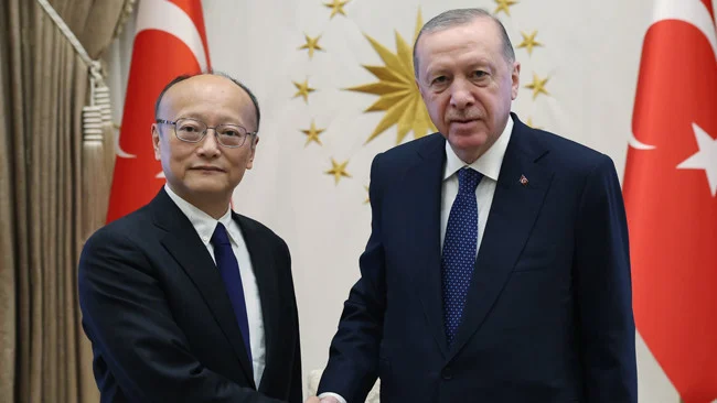 Cumhurbaşkanı Erdoğan Asya Kalkınma Bankası Başkanı İle Ekonomik İşbirliği İmkanlarını Ele Aldı