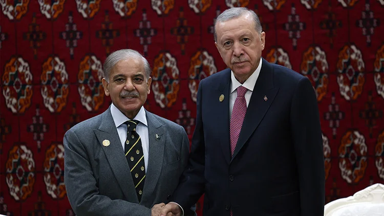 Cumhurbaşkanı Erdoğan Aşkabat’ta Pakistan Başbakanı Şerif İle Önemli Bir Görüşme Yaptı