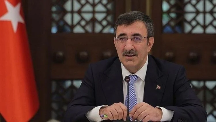 Azerbaycan Başbakanı Asadov Düşen Askeri Kargo Uçağı İçin Türkiye’ye Başsağlığı Diledi