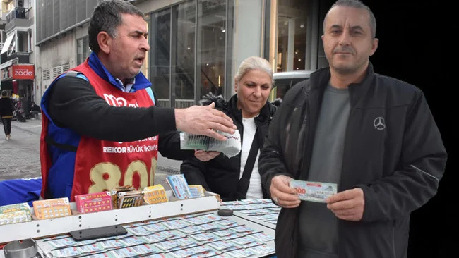 Yılbaşı Milli Piyango Çekilişi 800 Milyon TL İkramiye Garantisiyle İzmir’de Rekor Satışlara Ulaştı