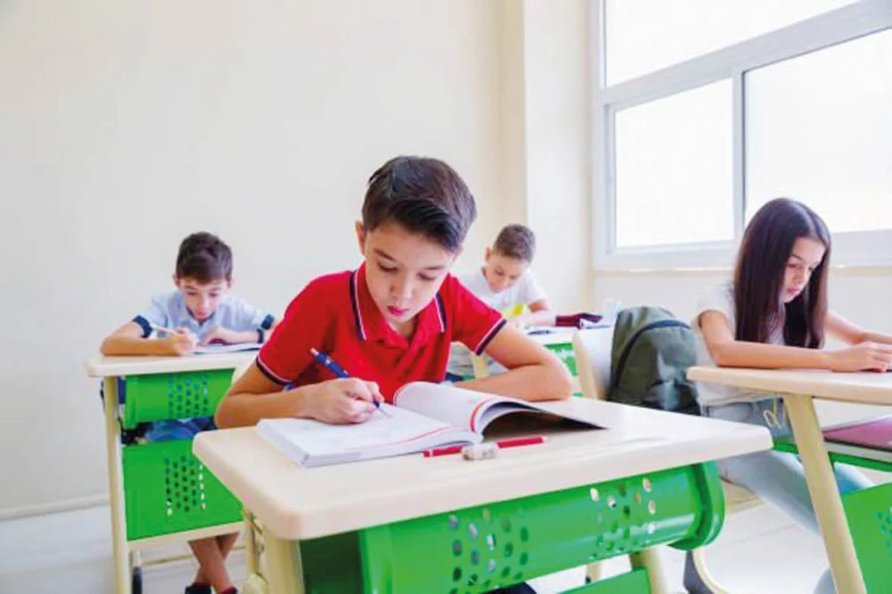 Yaklaşık 19 Milyon Öğrenci Ara Tatil Sonrası Okuluna Döndü Sınav Ve Tatil Takvimi Netleşti