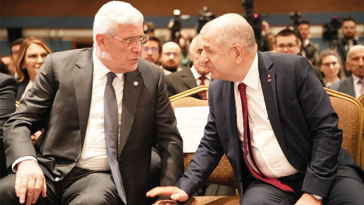 Dervişoğlu Milliyetçi Kongrede Özgür Gençlik Hedefini Açıkladı Birlik Vurgusu Yaptı