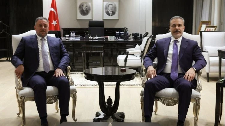 Dışişleri Bakanı Fidan Ankara’da Irak Egemenlik Partisi Lideri Hançer İle Bir Araya Geldi