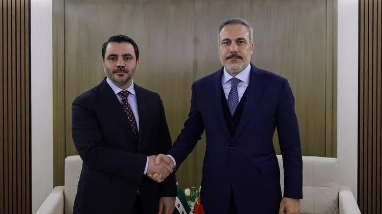 Dışişleri Bakanı Fidan Suriyeli Mevkidaşıyla Ankara’daki Güvenlik Zirvesi Kararlarını Görüştü