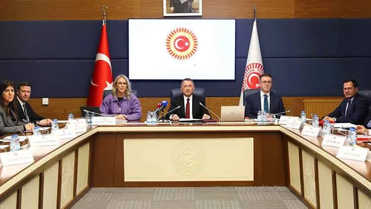 Dışişleri Komisyonu Başkanı Fuat Oktay SDG’nin Suriye İle Bütünleşmesinin Kritik Önem Taşıdığını İfade Etti