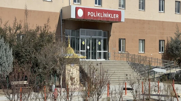Diyarbakır’da Boşanma Aşamasındaki Damat Kayınpederi Ve Kayınbiraderini Öldürdü
