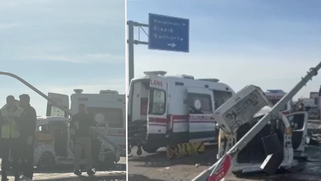 Diyarbakır Karamus Kavşağında Tırın İki Araca Çarpmasıyla Dört Kişi Hayatını Kaybetti